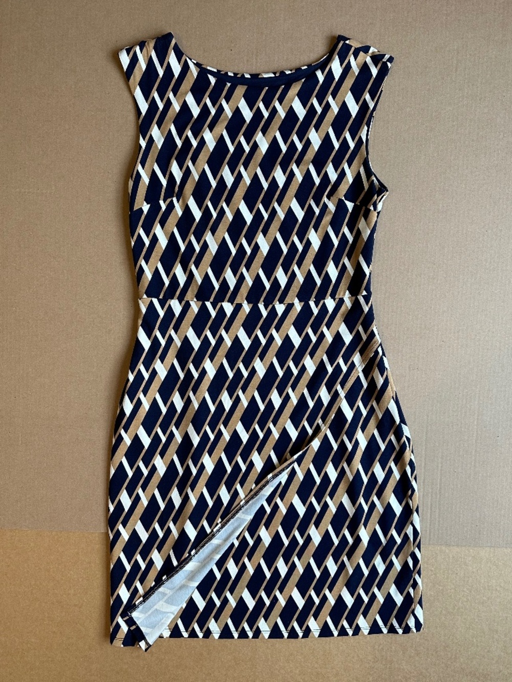 Ann Taylor Geometric Diamond Print Sleeveless Sheath Dress Navy Tan White 6P
